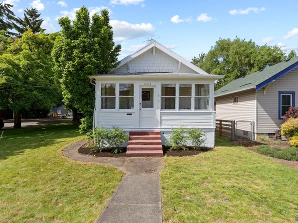 2515 SE Tacoma St, Portland, OR 97202