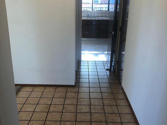 3rd image of 1584 Camden Village Cir