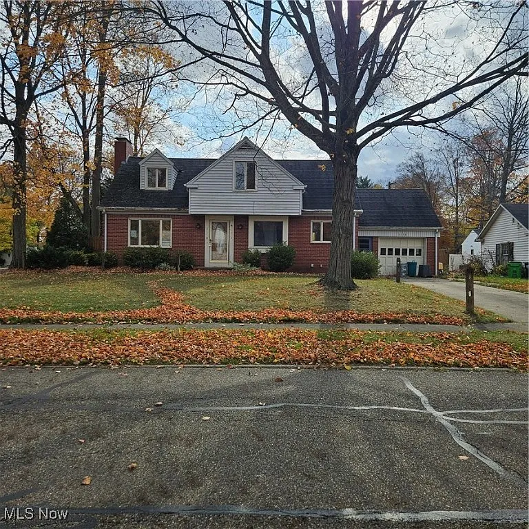 1150 Overlook Dr photo 1