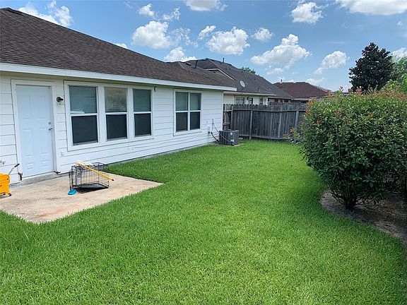 5th image of 5218 Honeyvine Dr