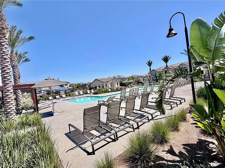 4116 E Coronado Privado — Photo 35