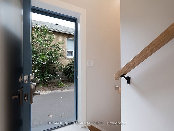 3rd image of 57 Enfield Ave