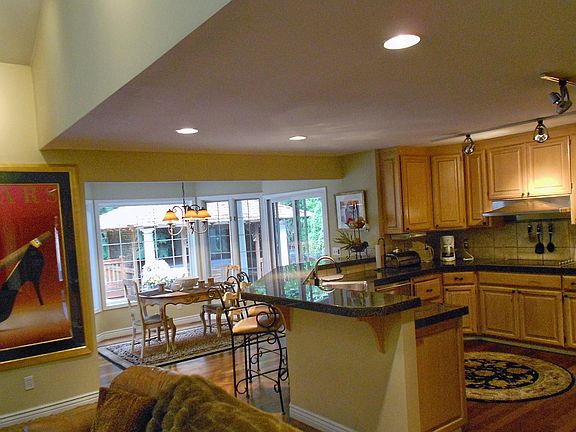 5th image of 22224 NE 31st St
