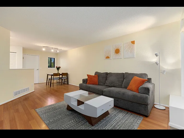 2 Acoma St #11 — Photo 2