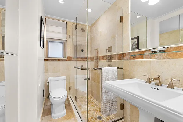 Sold by Compass | media 5