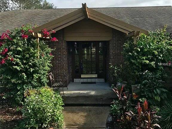 4th image of 4019 Winderlakes Dr