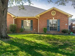 306 Hampton Ct, Longview, TX 75605
