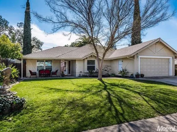 9314 Dovewood Ct, Orangevale, CA 95662