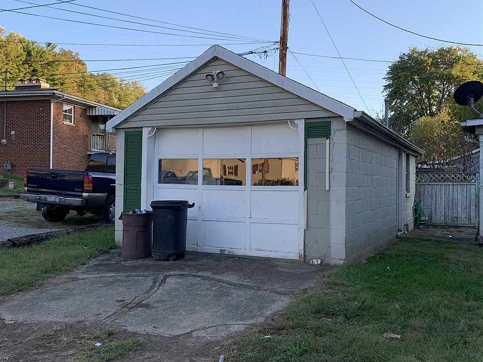 2nd image of 112 Rosebud St