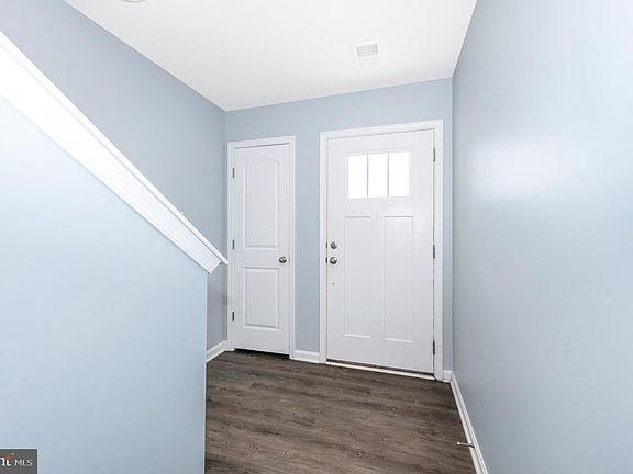 3rd image of 273 Magellan Dr
