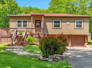 6721 SE Berryton Rd, Berryton, KS 66409