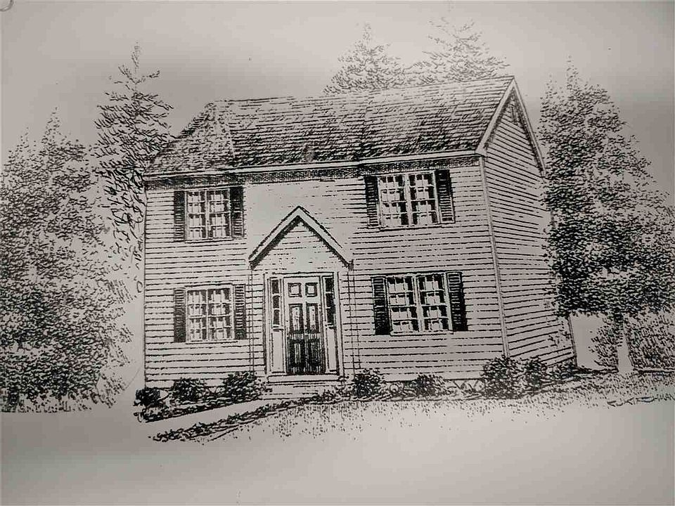 2nd image of 31 Rosewood Dr