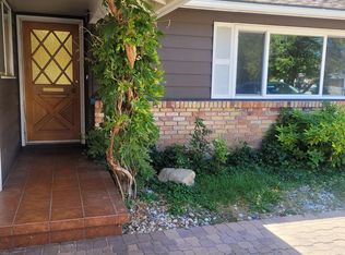 701 W Winnie Ln, Carson City, NV