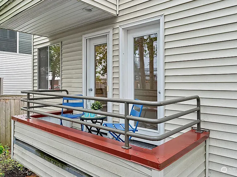 1124 N 92nd St #104 — Photo 15
