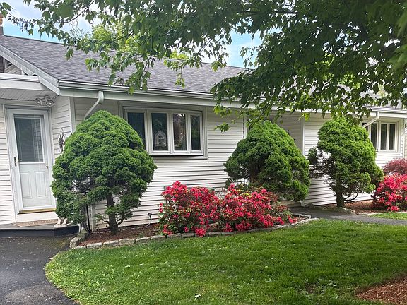 2nd image of 72 Calhoun Avenue