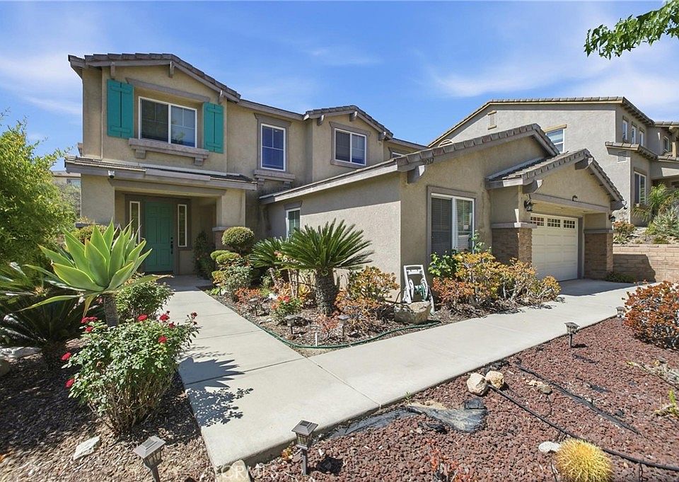 1st image of 29267 Gateway Dr