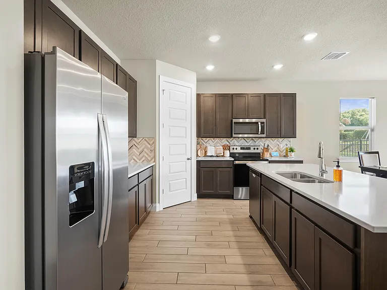 8588 Dahlia Cir — Photo 8