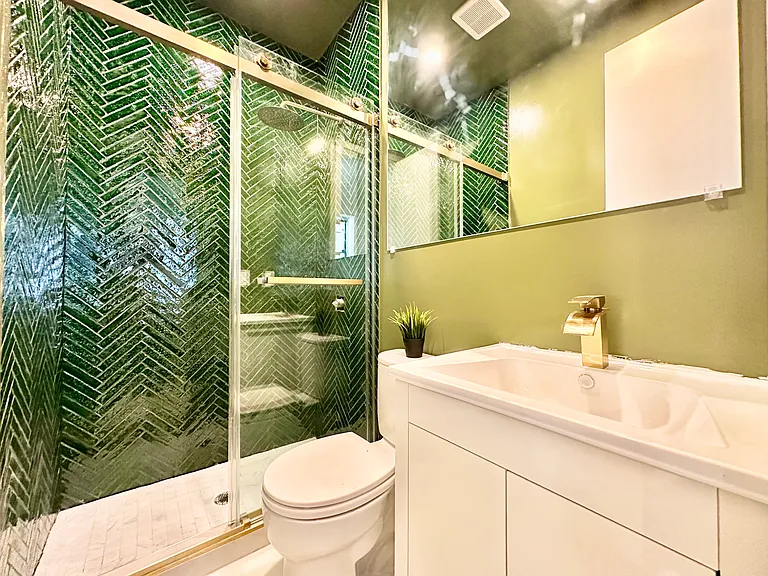 1381 Jefferson Ave #2B — Photo 8