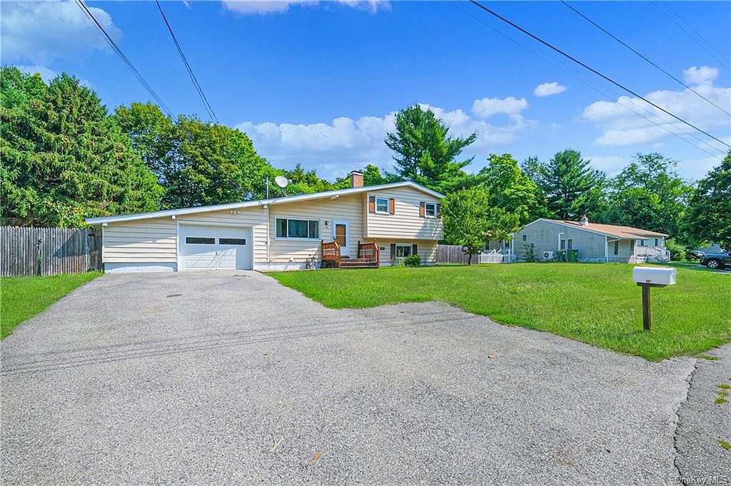 18 Barbara Lane, Wappingers Falls, NY 12590 Zillow