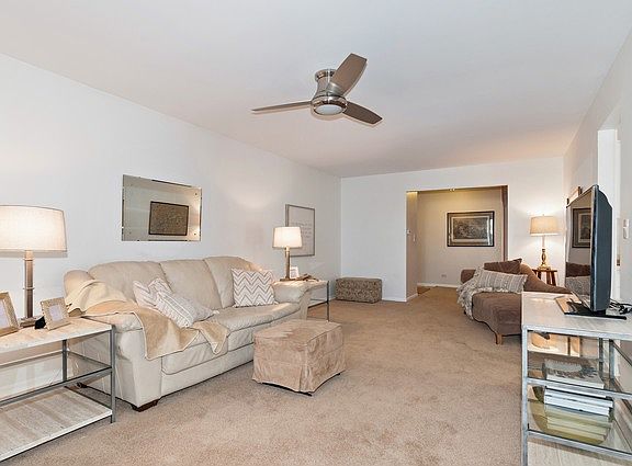 3rd image of 1430 Stonebridge Trl APT 1-4