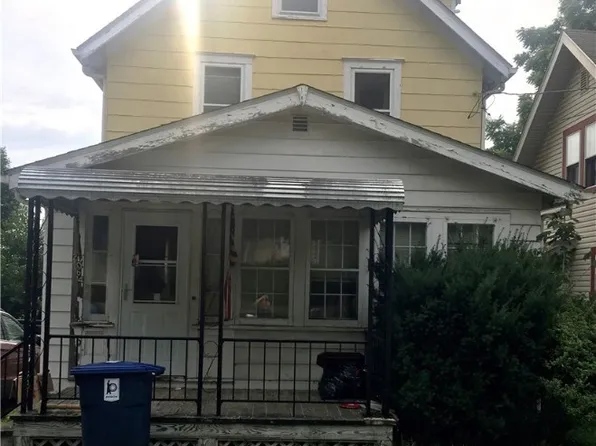 2064 17th St SW, Akron, OH 44314