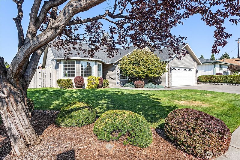 2nd image of 606 S 56th Avenue