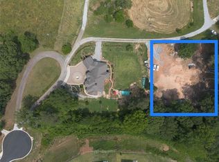 6060 Neisler Rd, Cumming, GA 30028