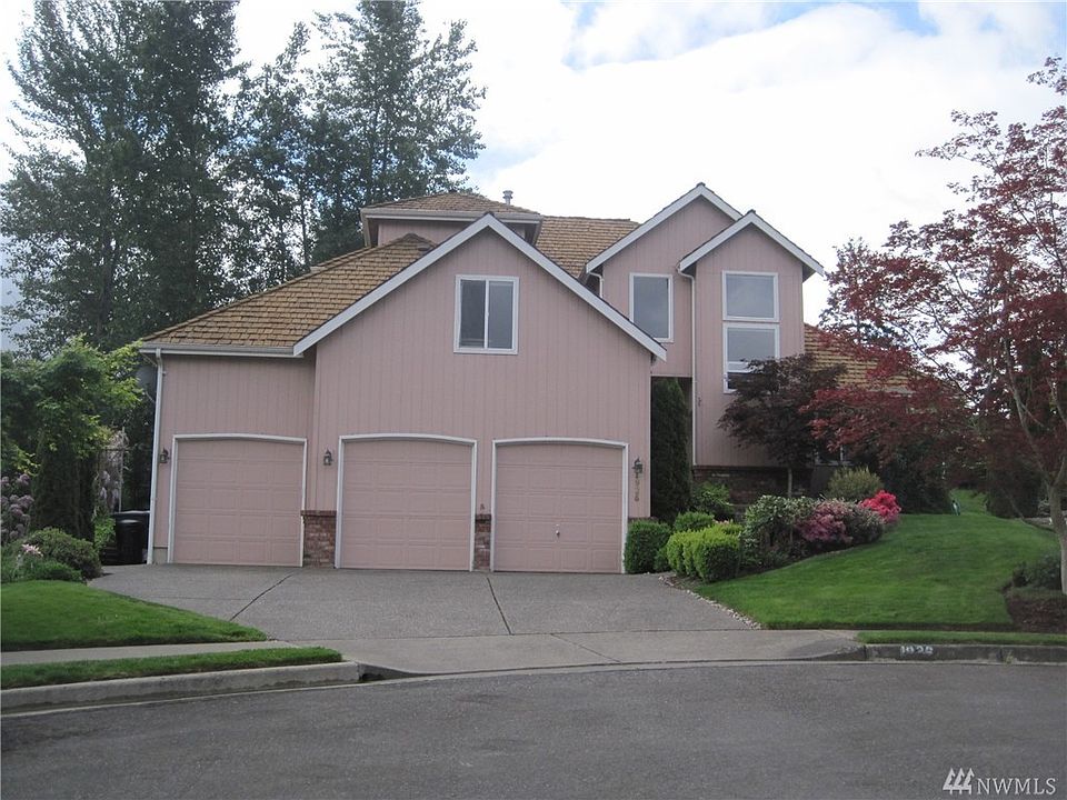 1st image of 1926 24th Street Pl SE