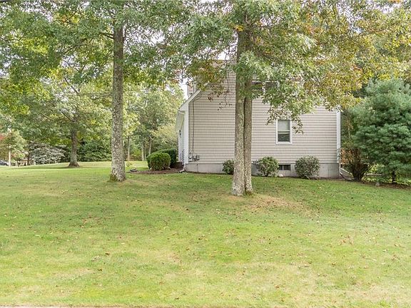 2nd image of 30 Forestwood Dr