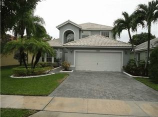 16579 SW 1st St, Hollywood, FL 33027