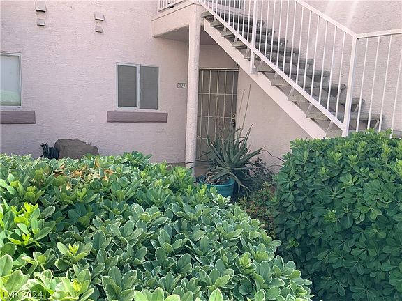 2nd image of 4555 E Sahara Ave Unit 127