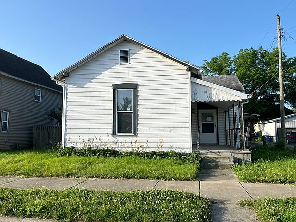 2nd image of 345 E Pennsylvania St