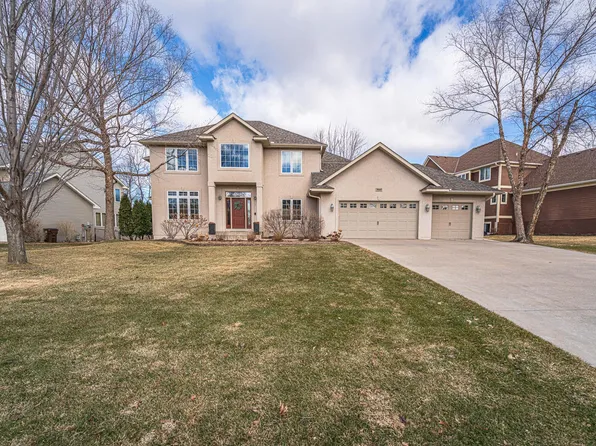 9460 138th St W, Savage, MN 55378