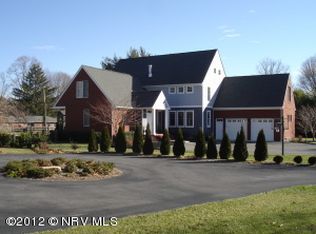 343 Airport Rd, Blacksburg, VA 24060