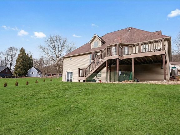 2nd image of 459 Forest Ridge Rd