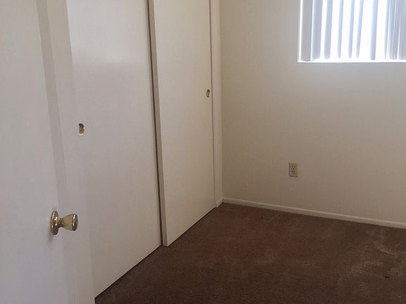 4th image of 2427 S Fern Ave APT 23