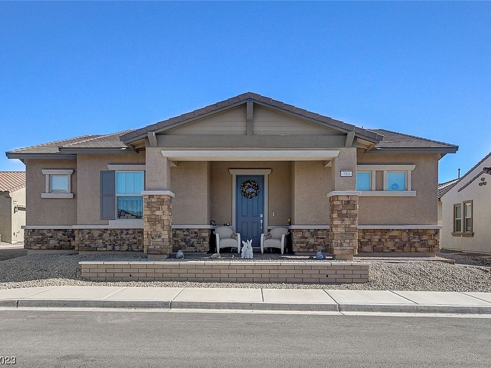 1st image of 783 Graceful Gardenia St