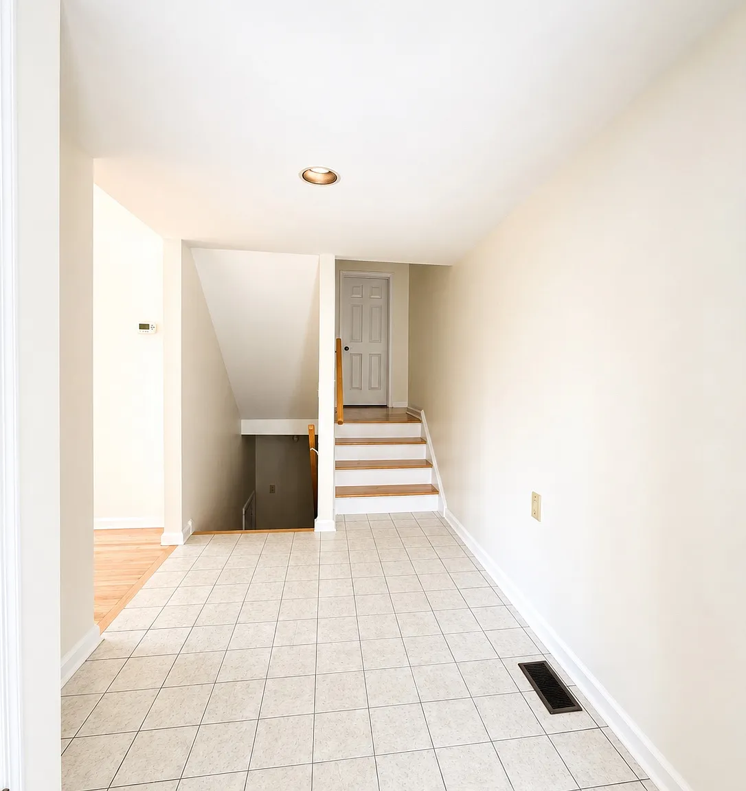Cornell Pl, Rye — Photo 2