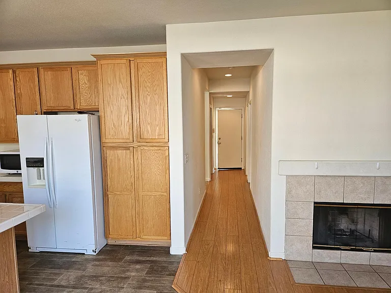 624 Aiello St — Photo 15