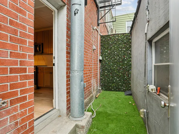 315 Leonard Street image 1 of 10