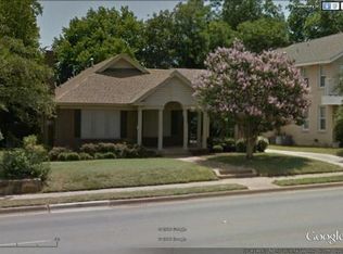 2605 University Dr, Fort Worth, TX 76109