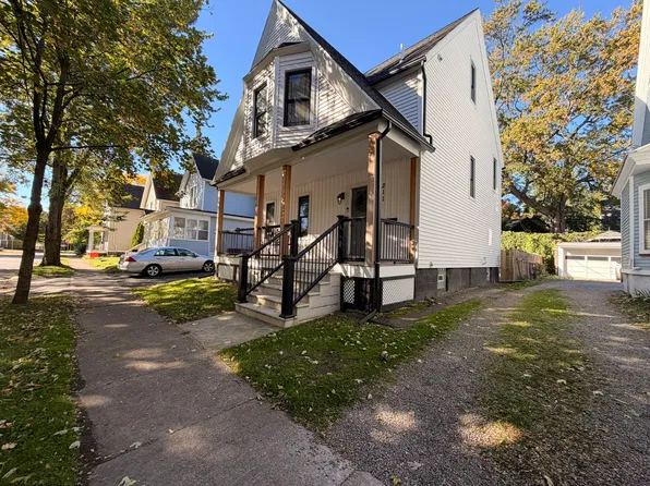 211 Merriman St, Rochester, NY 14607