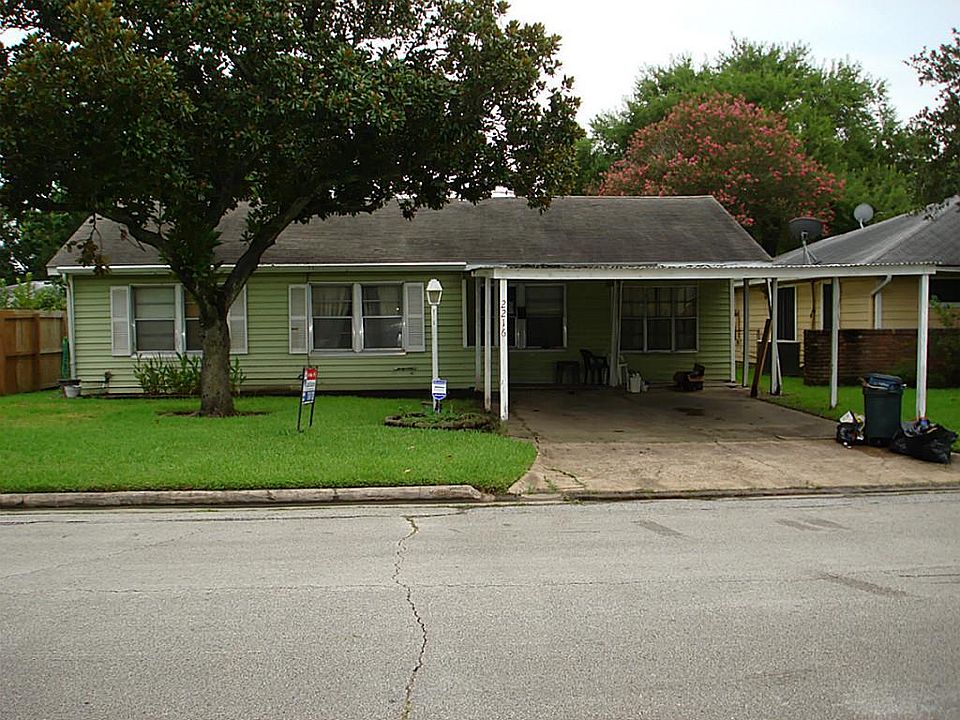 1st image of 2216 18th St