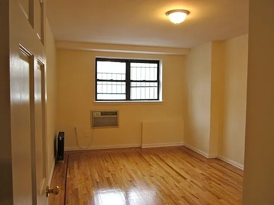 Rented by Waldstar Real Estate LLC | media 41