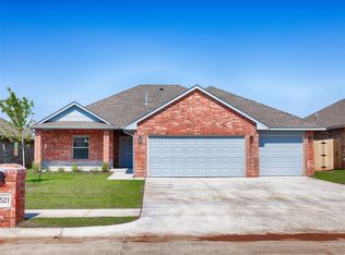 4521 Adobe Ct, Yukon, OK 73099