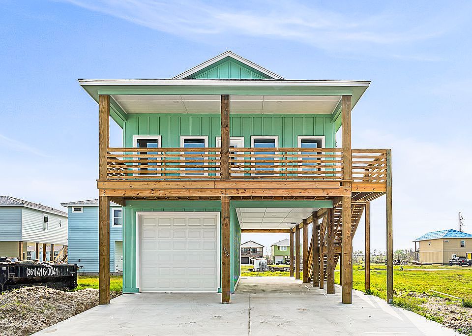 1st image of 230 Port Lavaca St