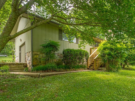 5th image of 6011 Dogwood Dr