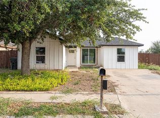 1903 W 17th St, Mission, TX 78572