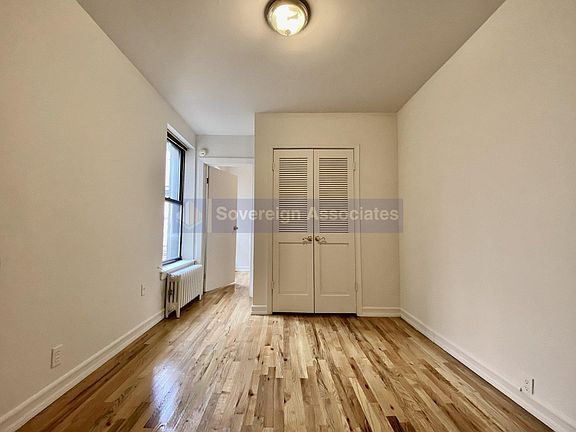 3rd image of 401 E 68th St APT 6F