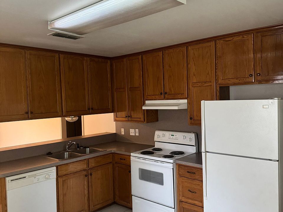 Kitchen 
Appliances